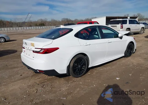 2025 Toyota Camry Xse/Xle/Le/Se из США, поврежденный, VIN 4T1DAACK5SU047243